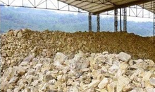 鋁礬土(tu)磨(mo)粉