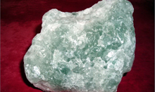 螢石(shi)磨(mo)粉