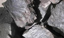 鐵鑛(kuang)石(shi)破(po)碎