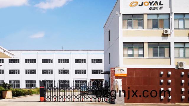 卓(zhuo)亞(ya)中心(xin)